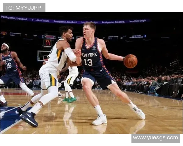 尼克斯与爵士激战正酣2021年1月27日精彩回顾与分析